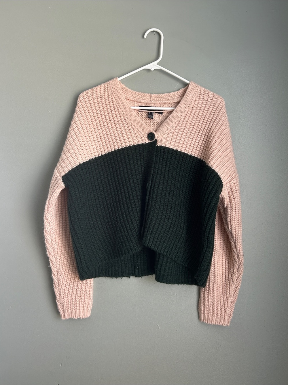 Vero Moda Pink and Dark Green Colorblock V-Neck Cardigan